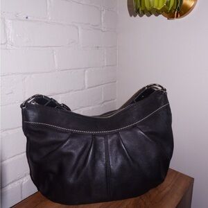 Coach Soho Black Leather Hobo Bag – Pleated Shoulder Bag Y2K Vintage